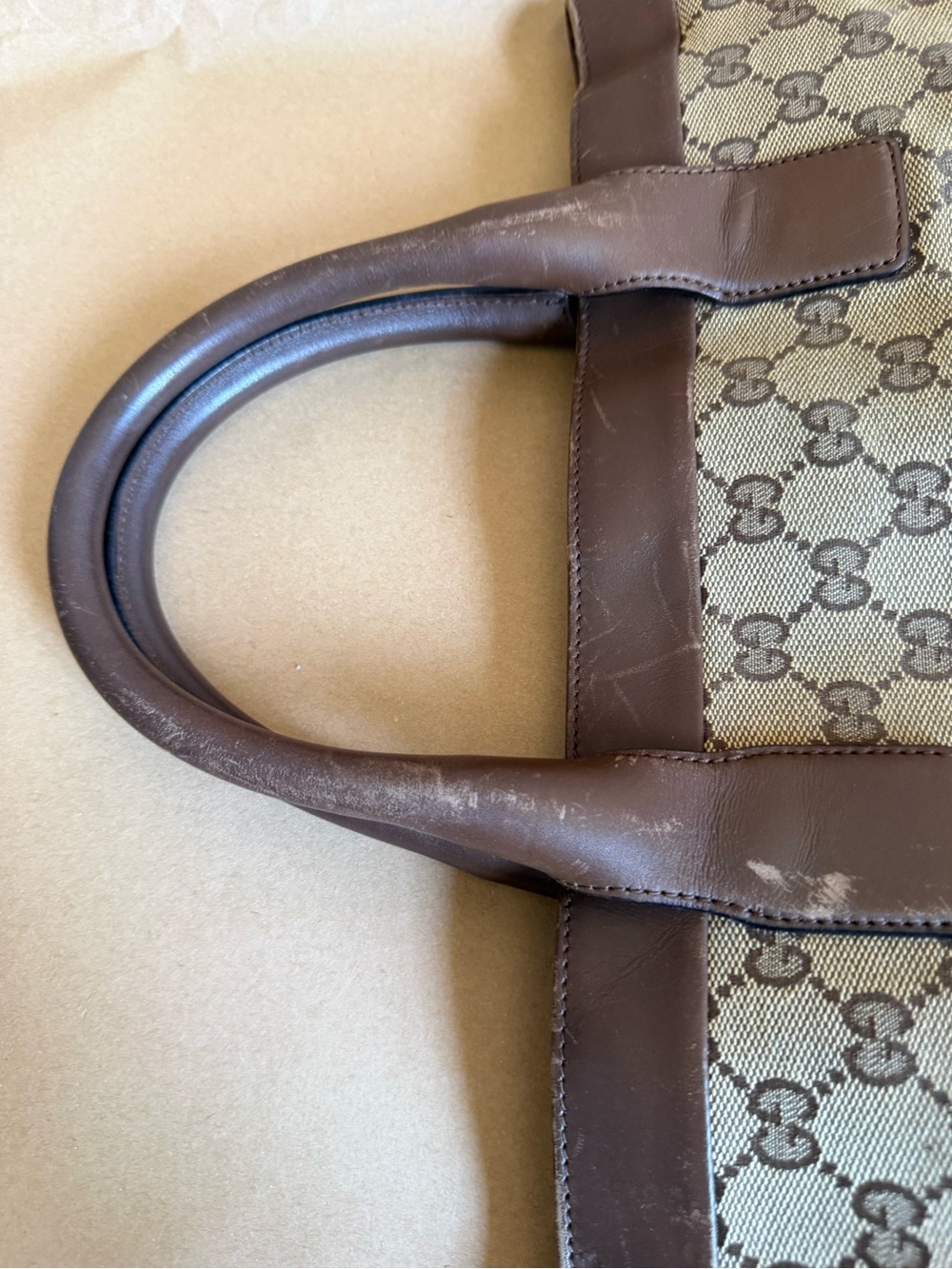 Gucci GG Tote - Picture 2 of 15